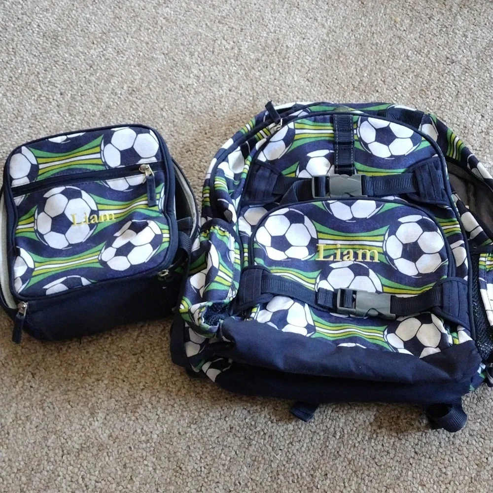 Pottery barn backpack and lunchbox *Liam*